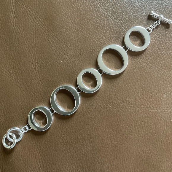 ๐ธ๐ธ Circle Link Toggle Bracelet ๐ธ๐ธ - Picture 3 of 7